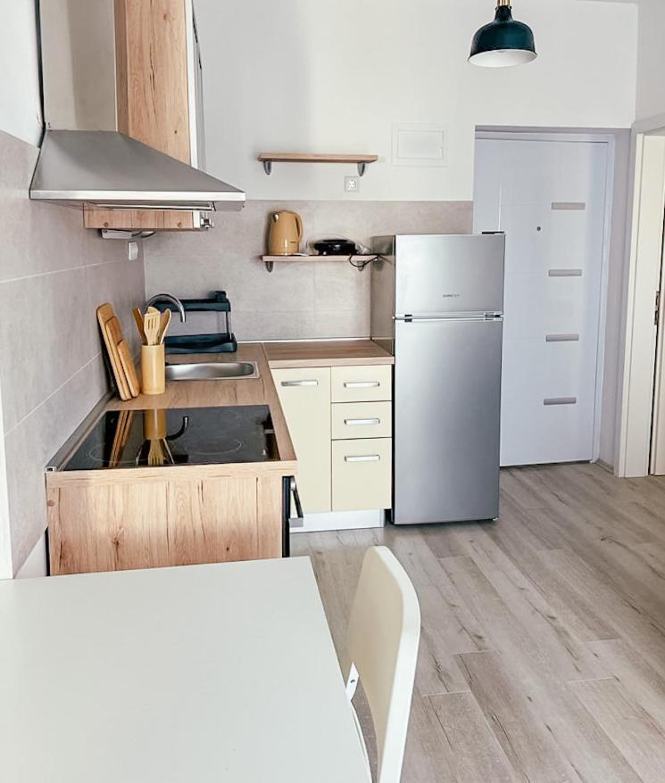 Apartments Happy Sukošan 外观 照片