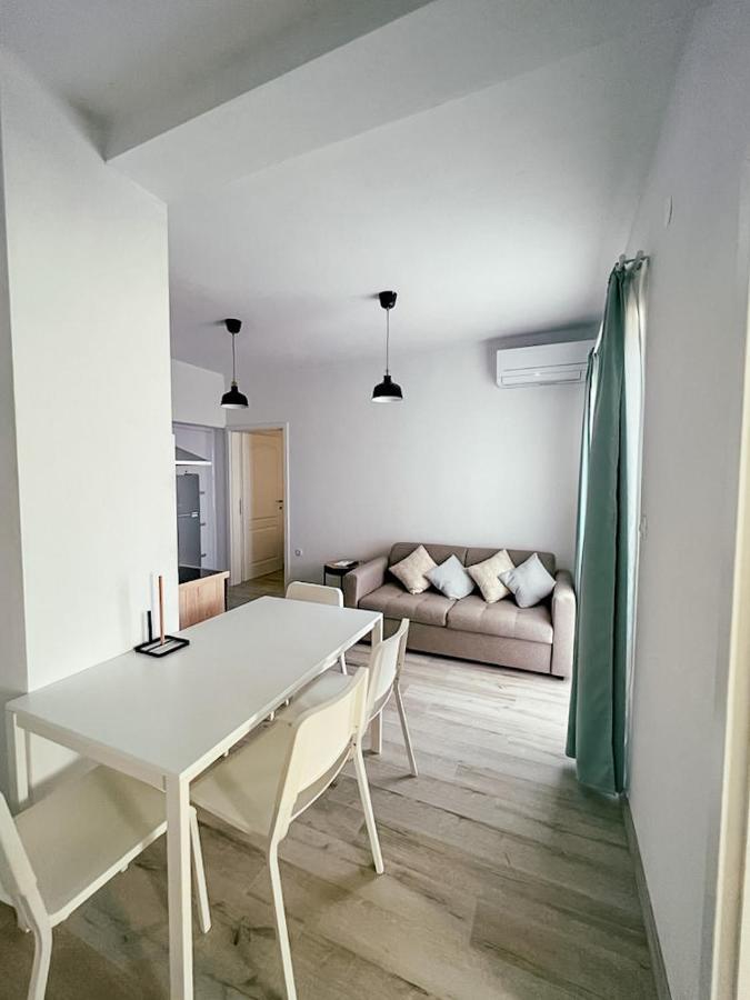 Apartments Happy Sukošan 外观 照片