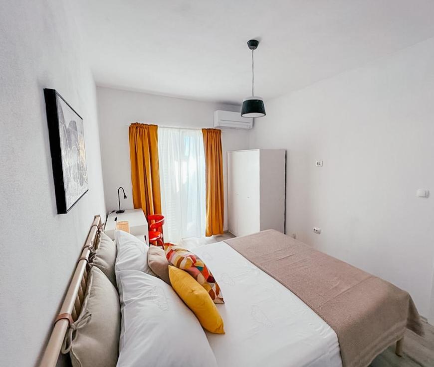 Apartments Happy Sukošan 外观 照片